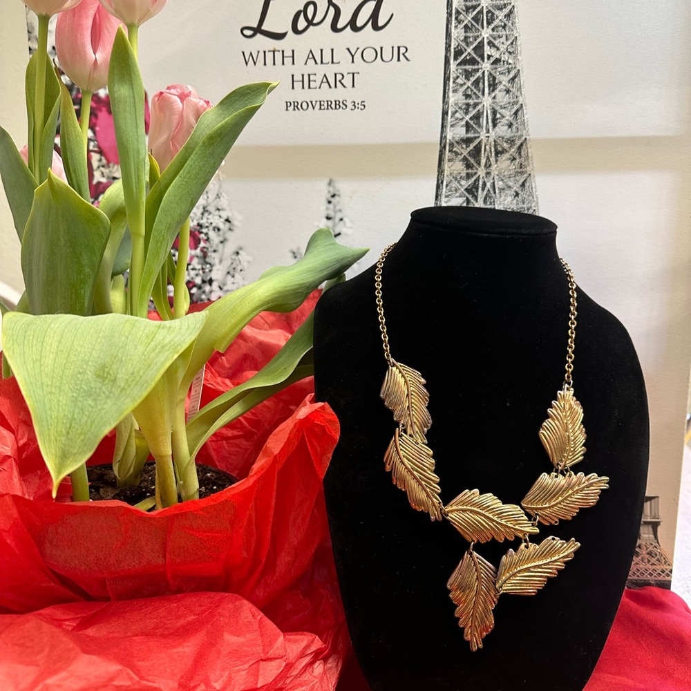 Gold-tone leaf-shaped earrings